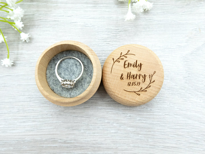 Personalised Wreath Ring Box - Custom Wooden Trinket Box - Wedding Keepsake