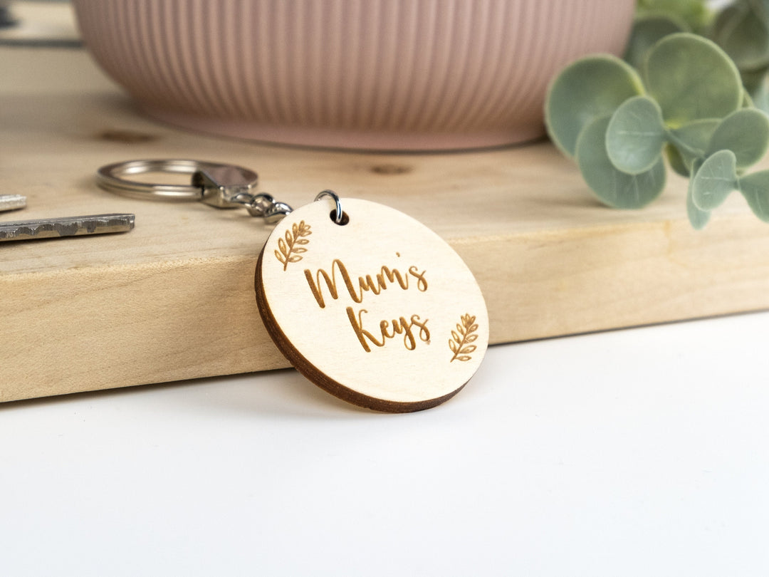 Mum's Keys Keychain - Mothers Day Gift, Mom's Keys, Wooden Keyring Gift, Laser Engraved Keyring, Eco-Friendly Gift, Car Keys Accessory